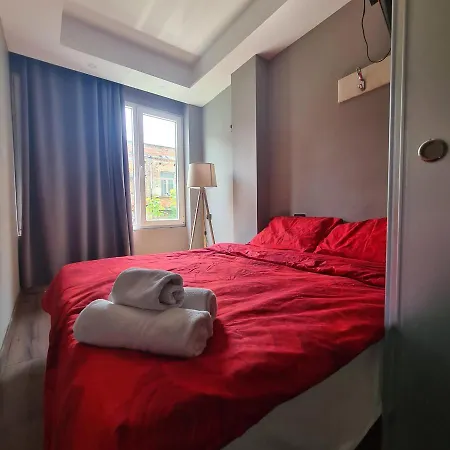 Driti Albania * 地拉那